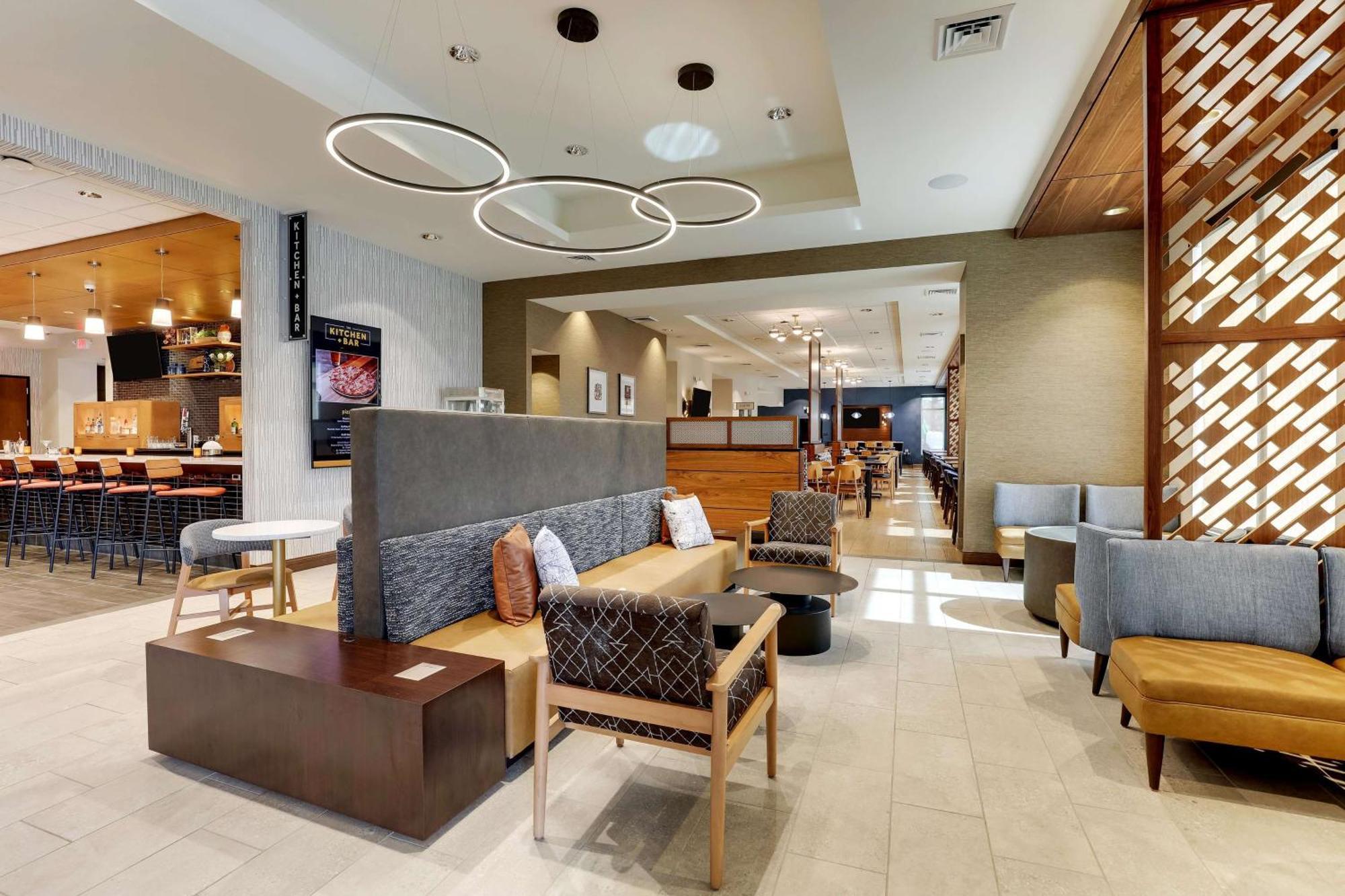 Drury Plaza Hotel تلاهاسي المظهر الخارجي الصورة